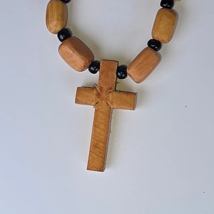 Orthodox Wooden Prayer Cross Necklace – Beaded (3 Variants) 3.5 X 2 cm Strikoudis